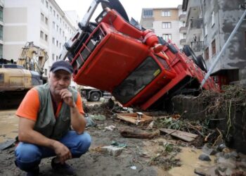 Selin vurduğu Karadeniz’e Meteoroloji’den bir uyarı daha