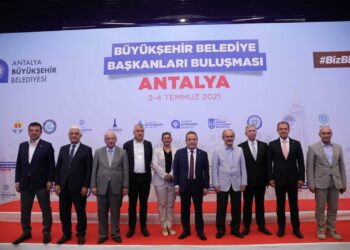 On bir Büyükşehir Belediye Başkanından ortak açıklama