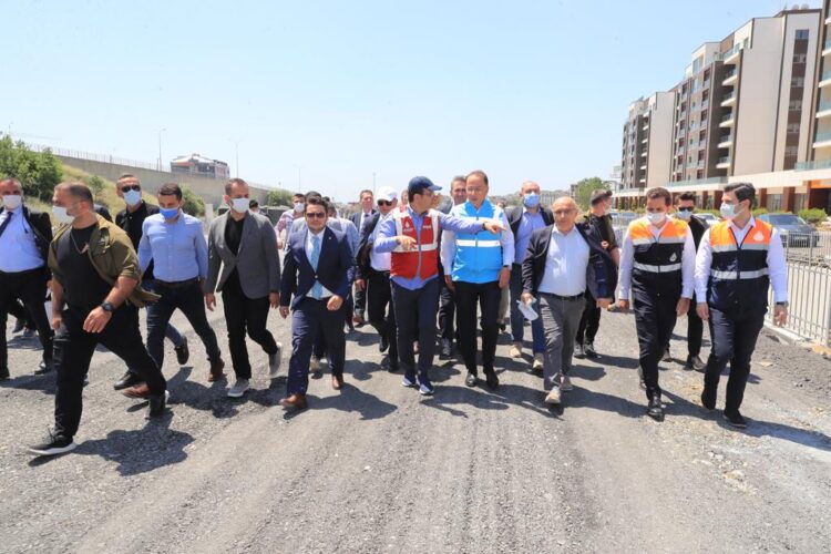 İmamoğlu ve Çalık, Beylikdüzü’ndeki çalışmaları yerinde inceledi