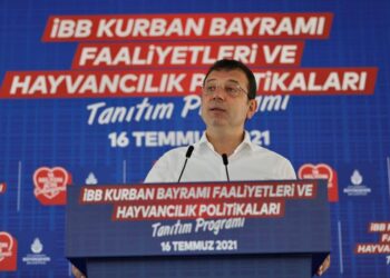 İmamoğlu:  “Bina dikmekle refah toplumu yapamazsınız”
