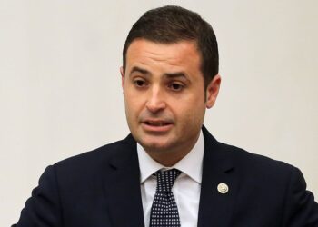 “Emekli ve memur zamları cebe girmeden eridi”