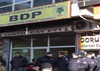 Kürtçe BDP tabelasına hapis cezası