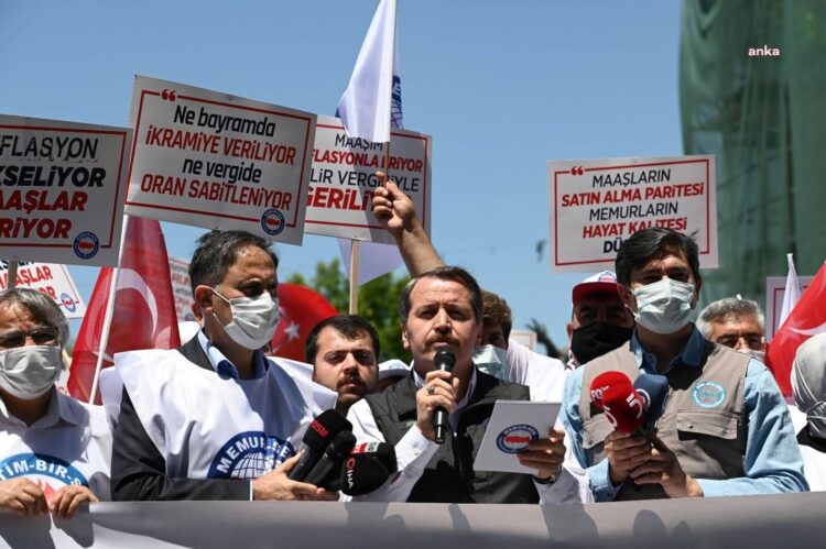 MEMUR-SEN’den ‘Zam’ protestosu: ”En az yüzde 10…”