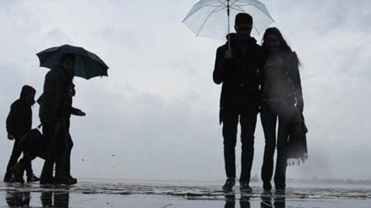 Sağanak yağışın etkili olduğu İstanbul’a bir uyarı daha