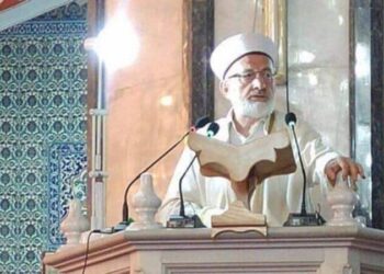 Cami kürsüleri bu kafaya emanet! Müftü mü AKP sözcüsü mü?