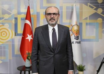 AKP’den sosyal medyaya ayar hazırlığı