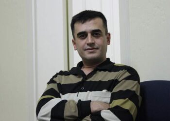 Uygulama yapan astsubaya tur otobüsü çarptı