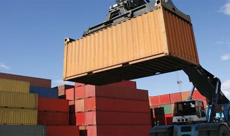 Peker’in işaret ettiği İzmir’de en büyük operasyon: 26 ton malzeme…