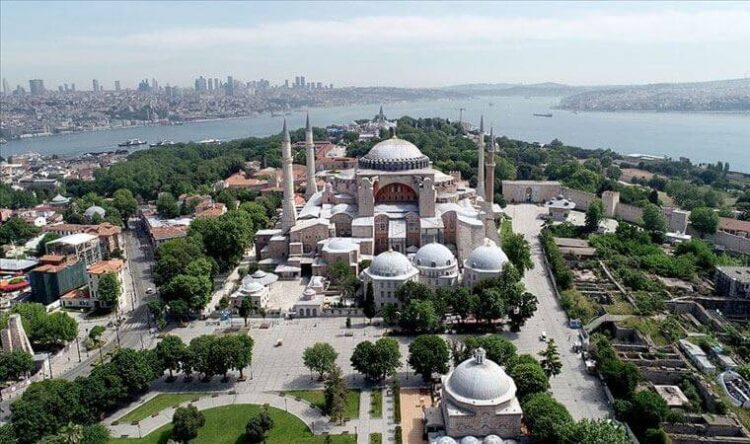 UNESCO’nun Ayasofya açıklamasına Dışişleri’nden yanıt