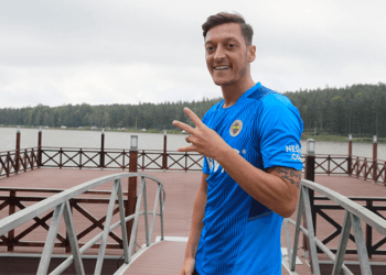 Mesut Özil’den ”hücum futbolu” açıklaması
