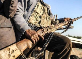 Nijerya’da bir liseden 140 öğrenci kaçırıldı