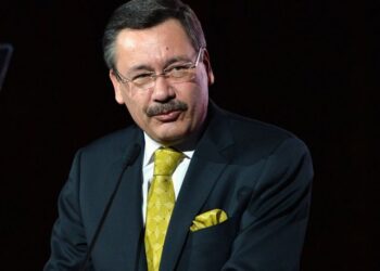 Melih Gökçek hakkında suç duyurusu