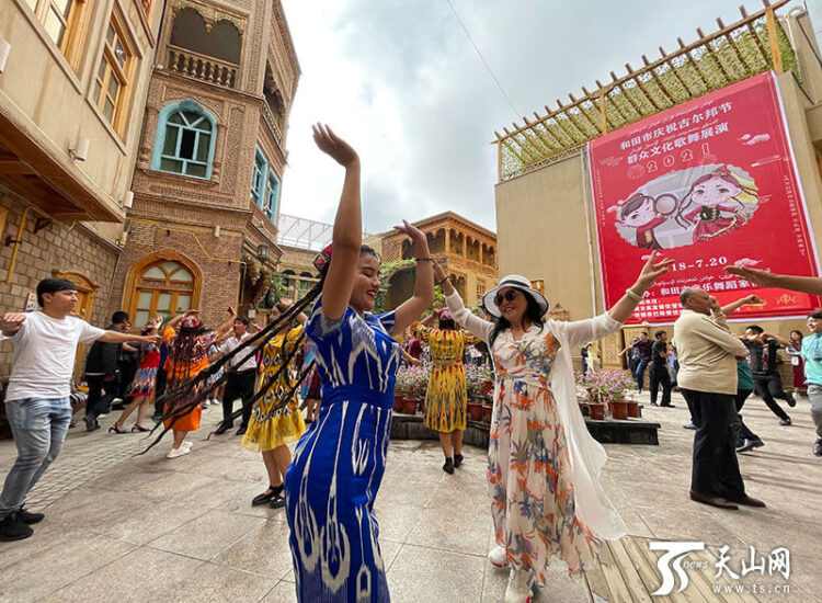 Xinjiang’da Kurban Bayramı kutlandı