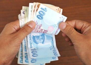 Maarif Vakfı’nın yöneticileri de çifte maaşa kavuştu