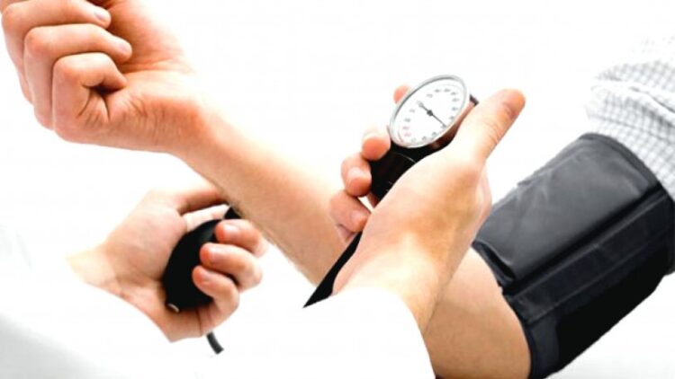 Yüksek tansiyon artık yaş tanımıyor! Uzmanlardan uyarı