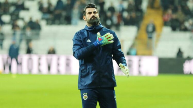 Volkan Demirel’den ayrılık mesajı