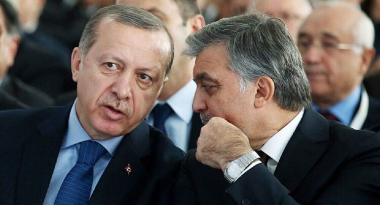 Abdullah Gül, Hulusi Akar ve Erdoğan ile görüştü mü?