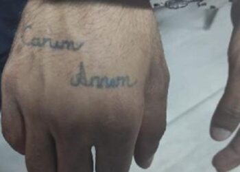 Hırsızı elindeki ‘canım annem’ dövmesi yakalattı