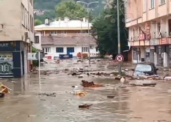 Kastamonu, Sinop, Bartın… Sel yıktı geçti