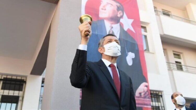 Ziya Selçuk’un istifa nedeni…