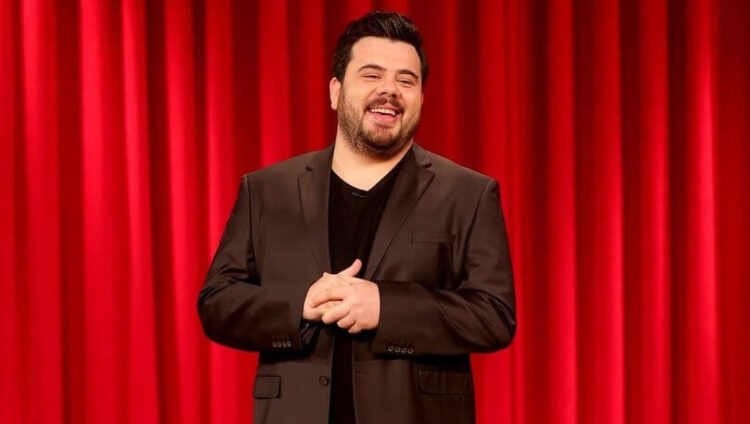 Eser Yenenler hastanelik oldu