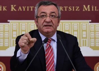 Engin Altay: Kusurunu ve ayıbını hakaretle kapatamazsın