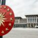 Saray’a bağlı iki isimden tutarsız açıklamalar