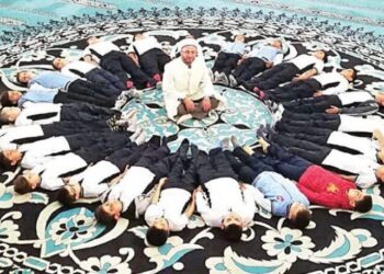 İmam hatip istemeyenler açıköğretime…
