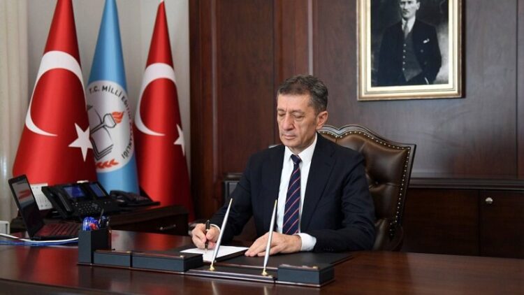 İşte Ziya Selçuk istifasının perde arkası