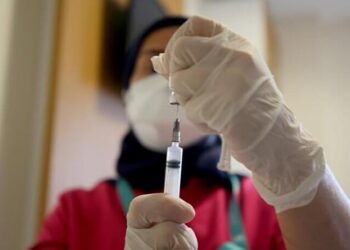 Aşı olmayanlar için TBMM’de yasa teklifi verildi