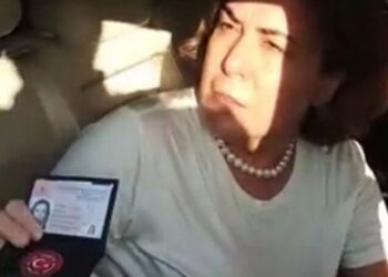 Polise hakaret eden AKP’li vekilden ‘pes’ dedirten açıklama