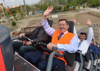 Melih Gökçek’in hakkında bir suç duyurusu daha
