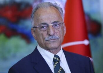 Murat Karayalçın: CHP’nin Cumhurbaşkanı adayı olması gereken isim…