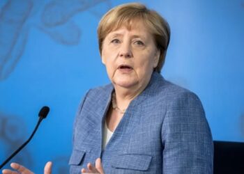 Almanya’da aşı karşıtlığına karşı önlem: Covid testlerinden para alınacak