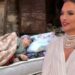 Demet Akalın sözünü tuttu: İşte Fatma teyzenin yeni evi