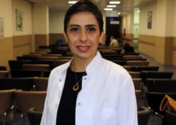 Aşılama başladı, sağlık çalışanlarından vefat haberi durdu