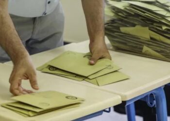 İşte kararsız, cevapsız ve sandığı protesto eden seçmenlerin anketi