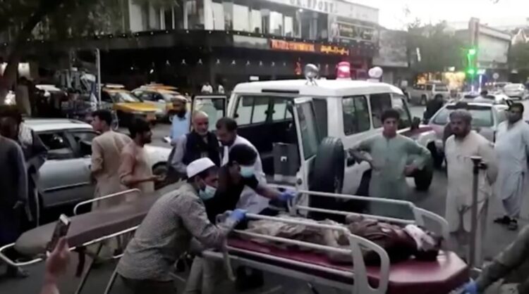 Kabil Havalimanı’nda patlamalardaki ölü sayısı yükseldi