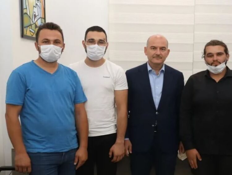 Yangın çıkardıkları iddiasıyla linç edilmişlerdi: İki kardeş Soylu ile görüştü
