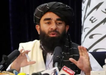 ‘Müzik yasak olacak, kadınlar ‘erkeksiz’ seyahat edemeyecek’