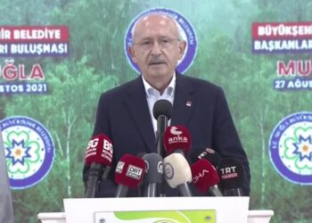 ‘Vatandaşa yüklenen bu borcun tamamını belediye başkanlarımız karşılayacak…’