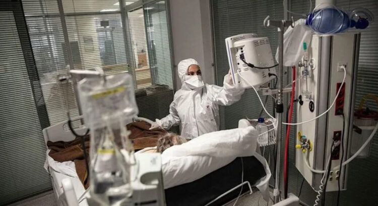 Covid-19 salgınında günlük can kaybı 100’ü geçti