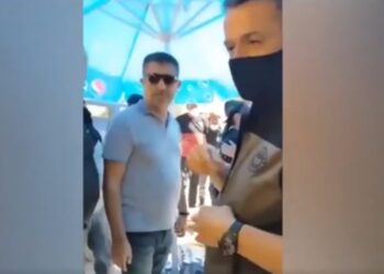 Bekir Pakdemirli yurttaşlar tarafından protesto edildi: İşte o anlar