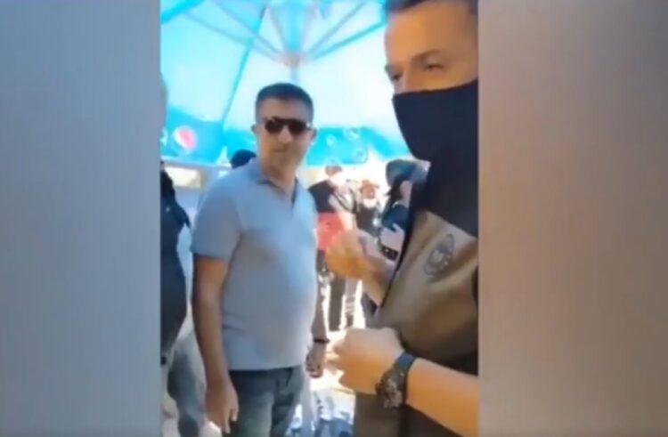 Bekir Pakdemirli yurttaşlar tarafından protesto edildi: İşte o anlar