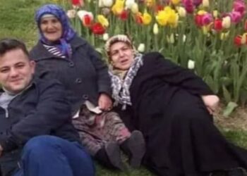 Aynı aileden aşısız üç kişi korona virüsü nedeniyle öldü