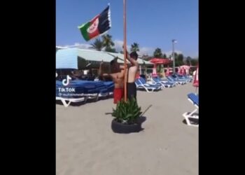 Alanya’da Afganistan bayrağını göndere çektiler