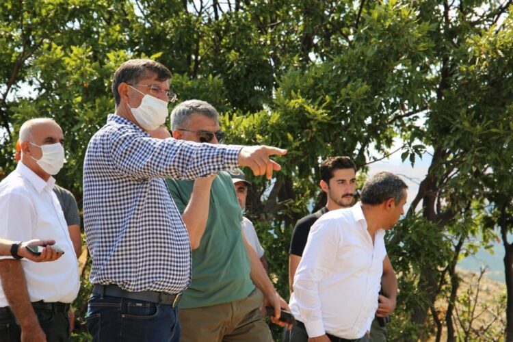 Şaroğlu: Hozat’ta yangın kontrol altına alındı