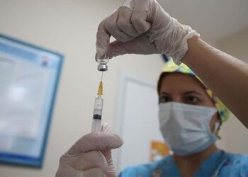 TTB’den aşı karşıtı hekimlere soruşturma