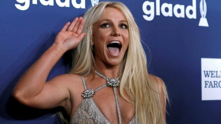 Britney Spears’ten çıplak paylaşım savunması: Bu dünyaya çıplak geldik