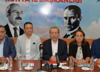 CHP heyeti Konya’da: “Bunun bir ırkçı saldırı olduğu kanaati var’